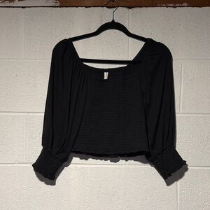 Anthropologie Black Women's Smocked Long-Sleeve Crop Top